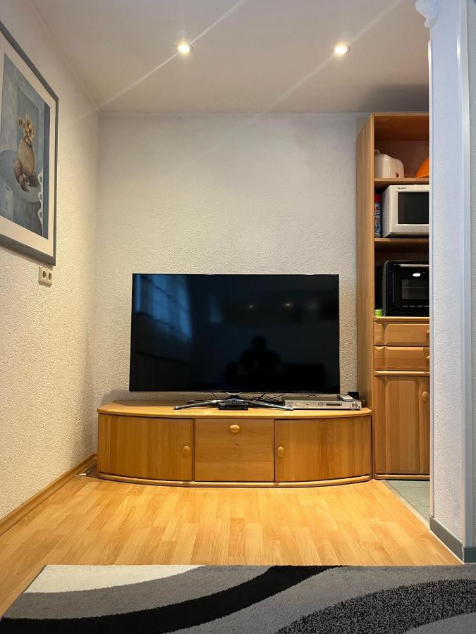 Ruhige Geraeumige Wohnung Пфорцхайм Екстериор снимка